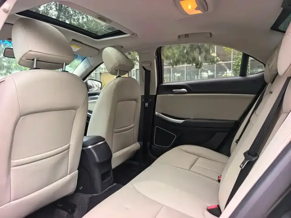 Roewe e550