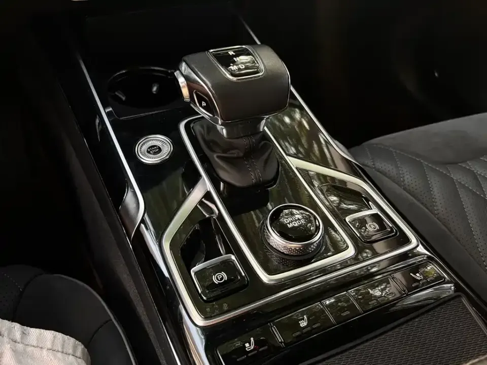 Hongqi Hongqi HS5