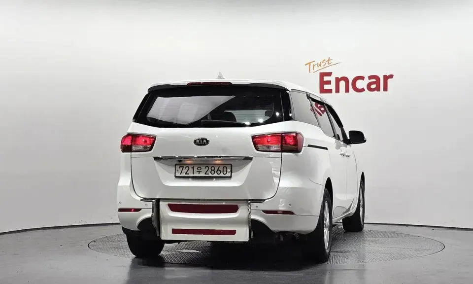 Kia Canival
