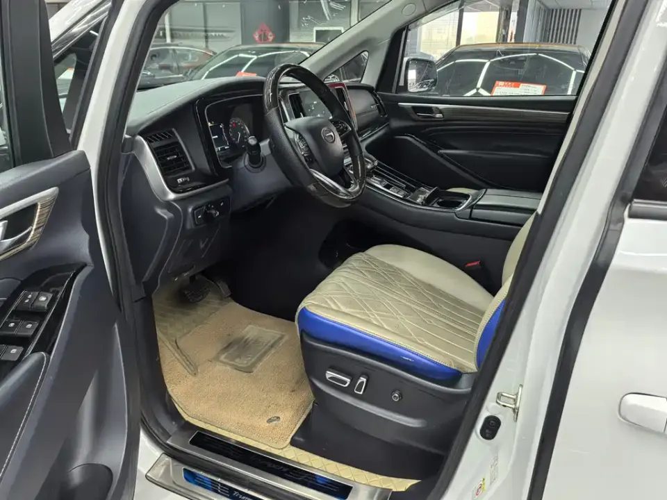 GAC Trumpchi M8