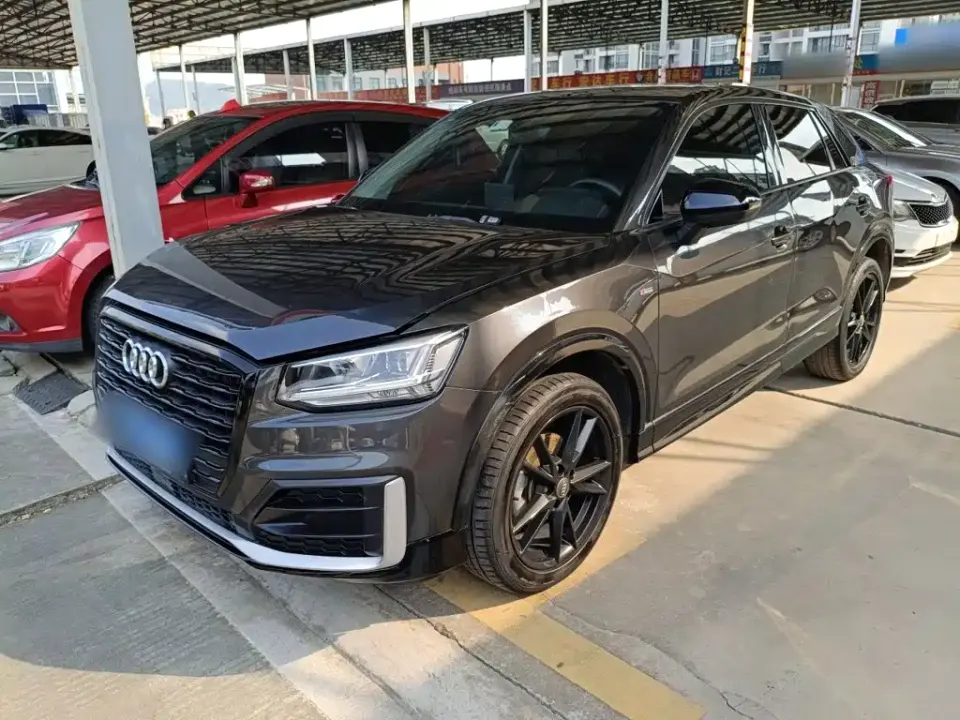 Audi Q2L