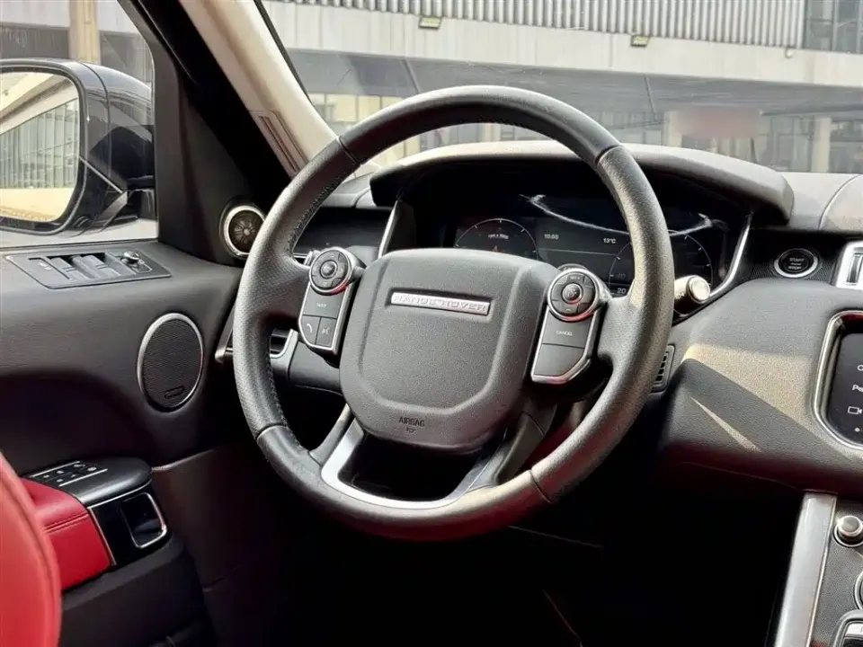 Land Rover Sport