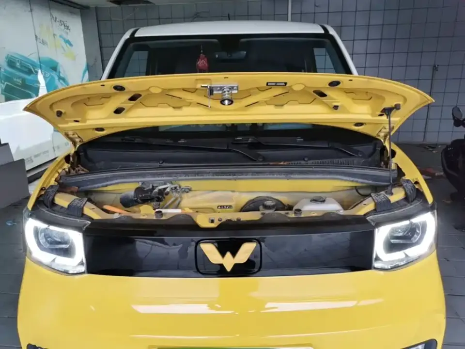 Wuling MINIEV