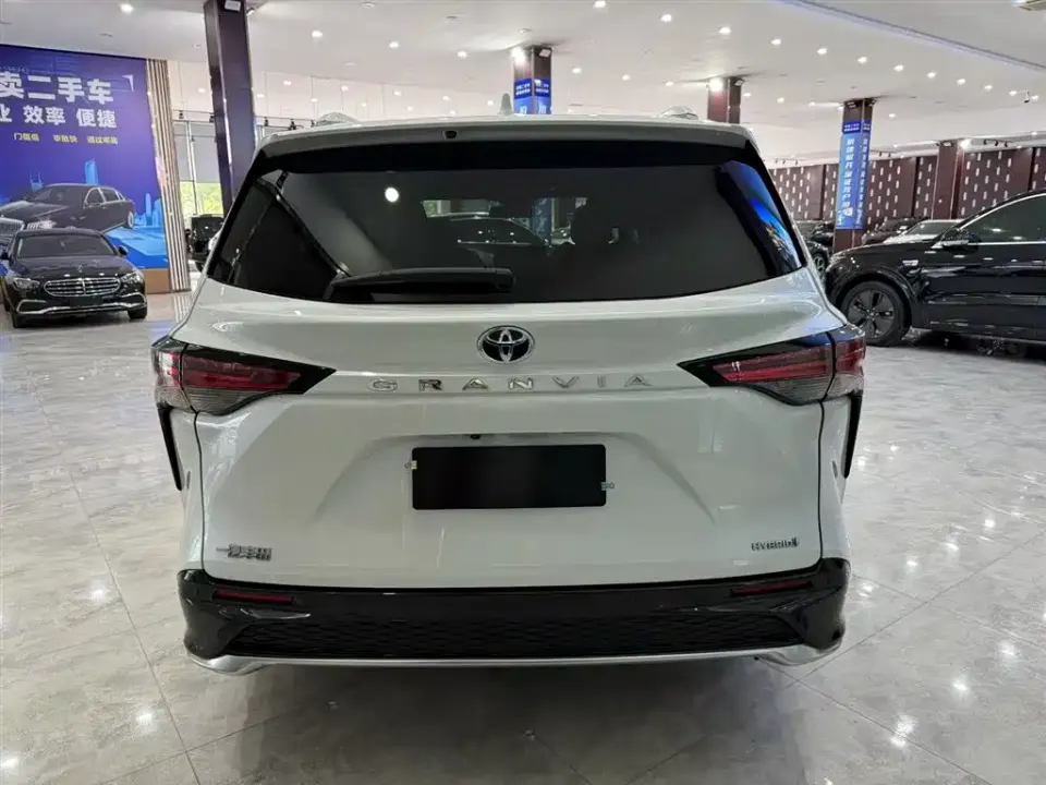Toyota Granvia