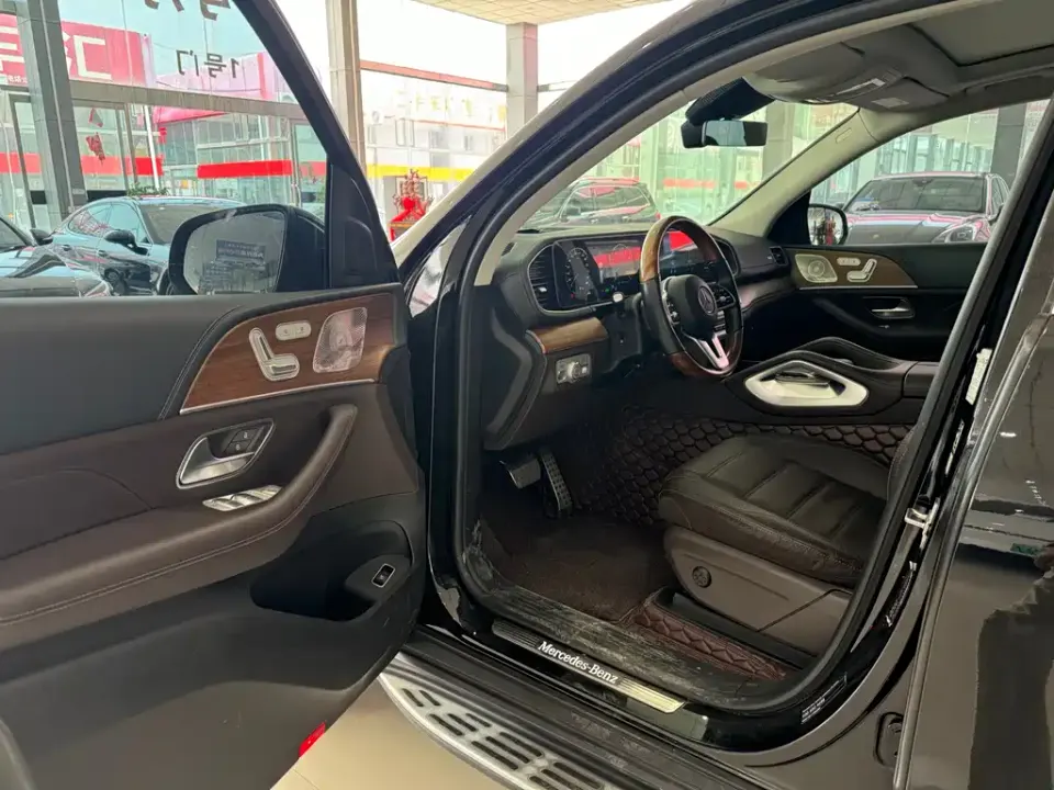 Mercedes-Benz GLS
