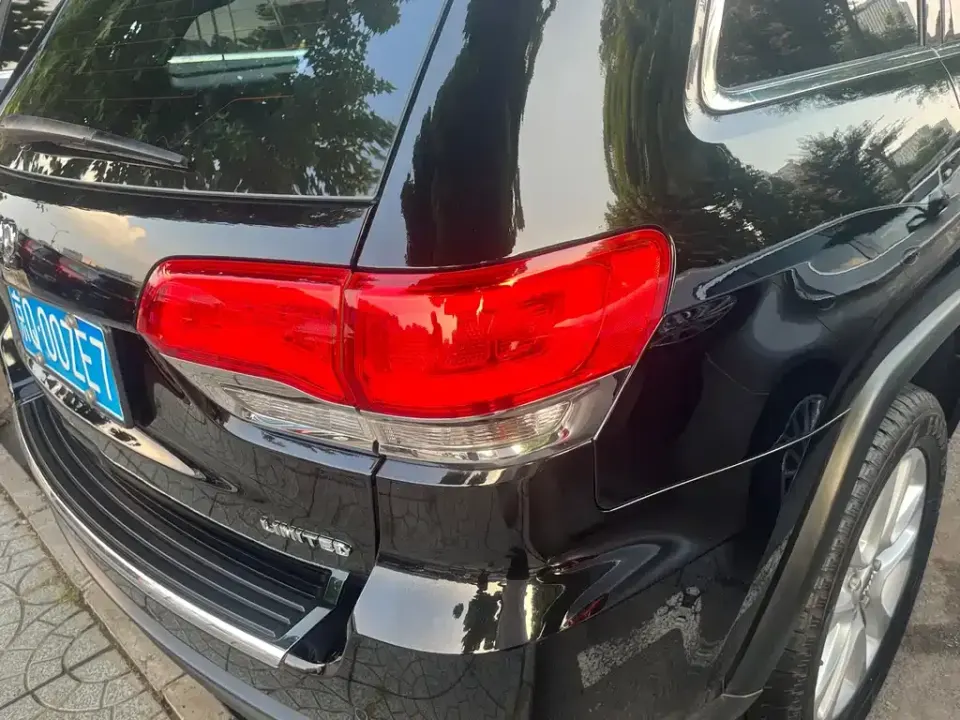 Jeep Grand Cherokee (Import)