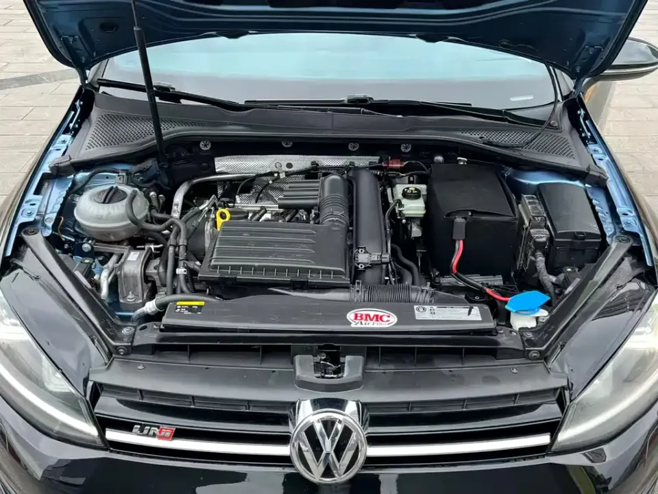 Volkswagen Golf (Import)