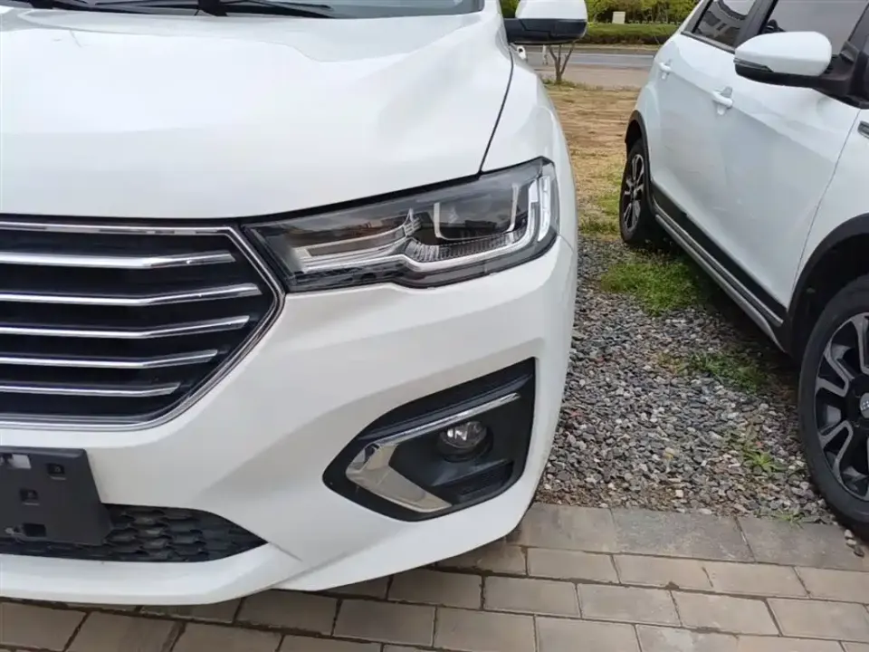 Haval H2s