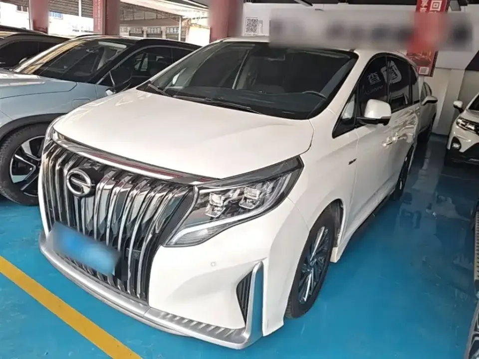 GAC Trumpchi M8