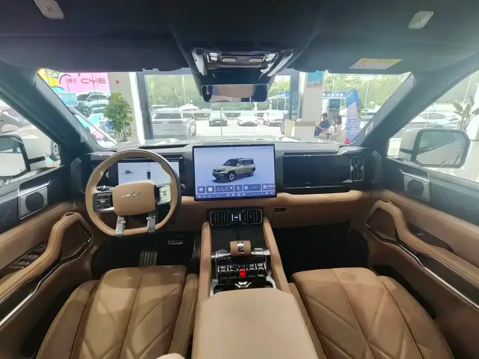 Fang Cheng Bao Leopard 8