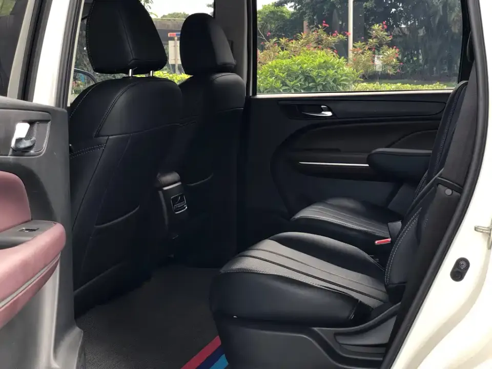 GAC Trumpchi M6