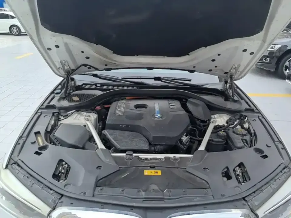 BMW 5 Series New Energy