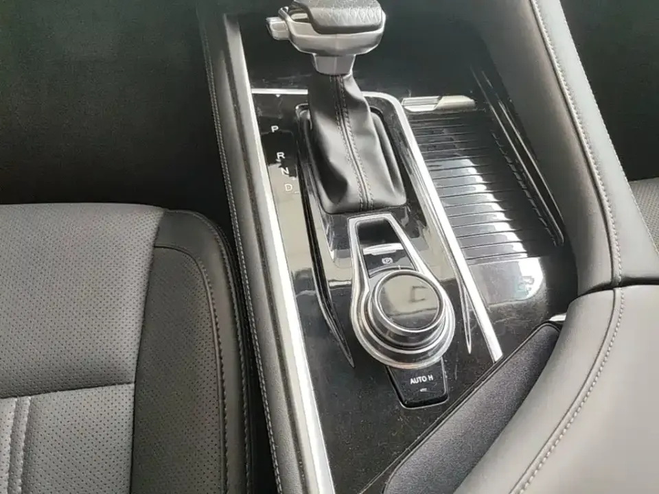 Changan CS95