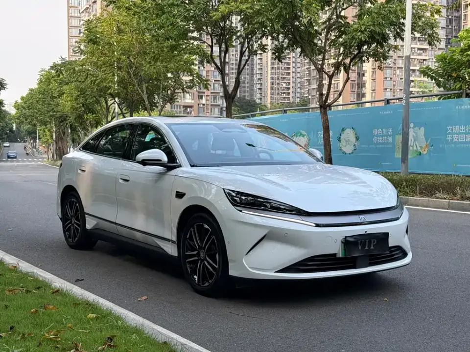 BYD Qin L