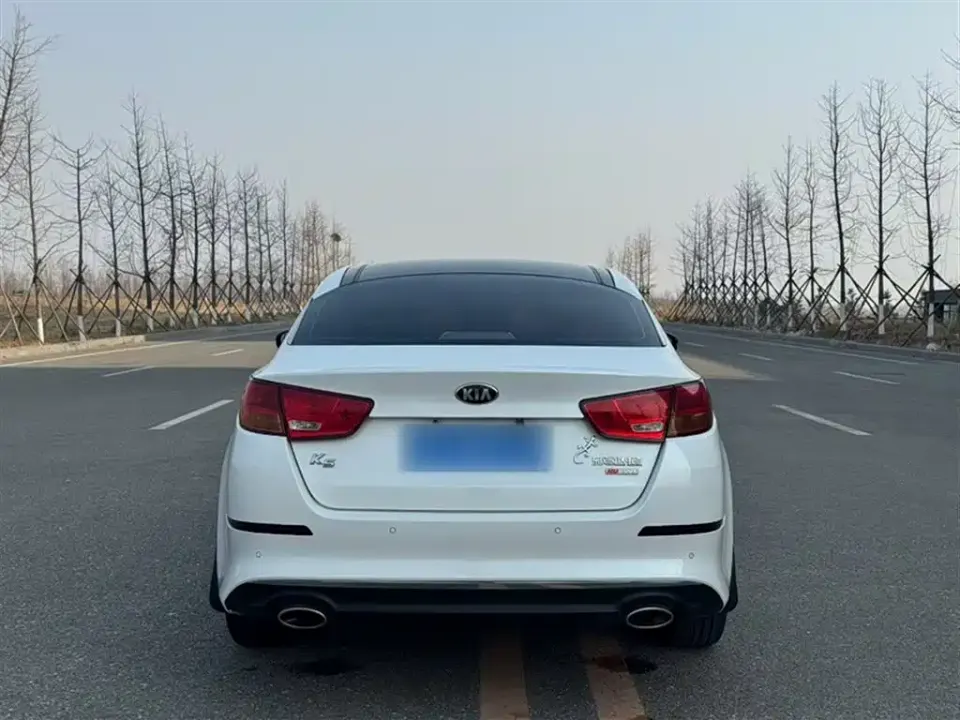 Kia K5