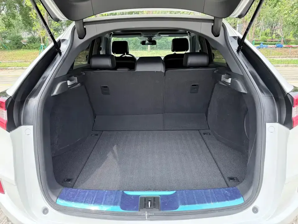 Honda UR-V