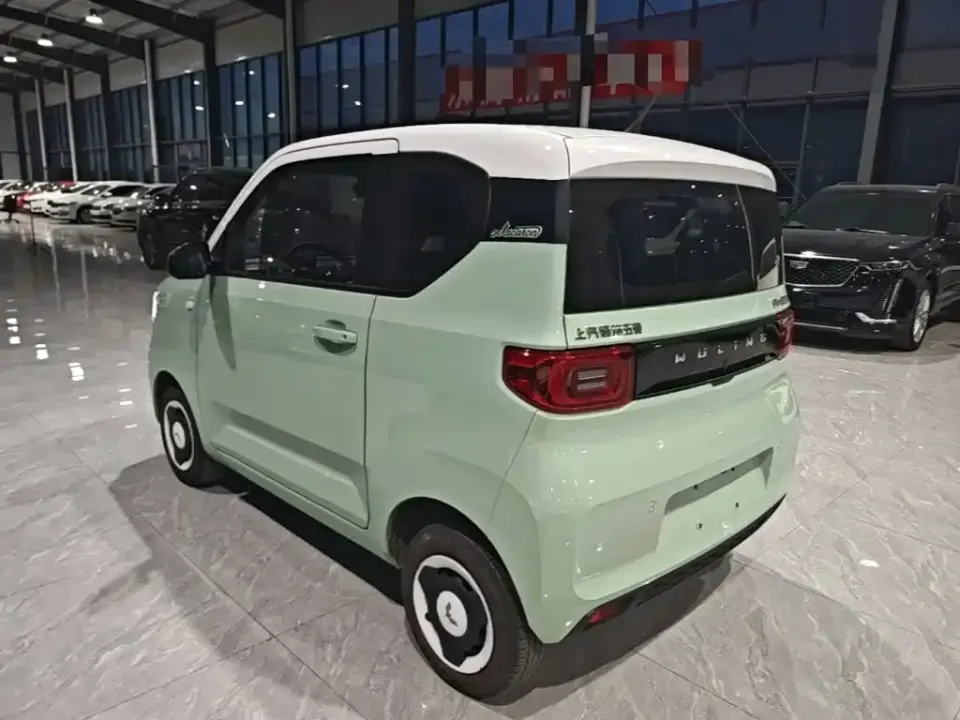Wuling MINIEV