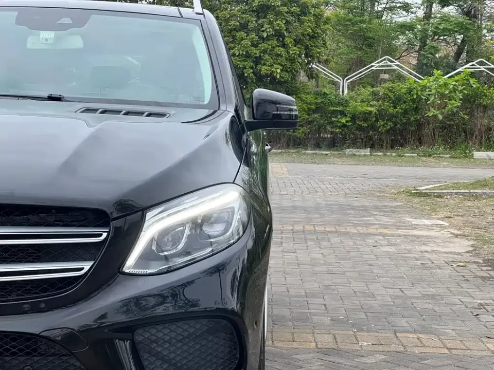 Mercedes-Benz GLE (Import)