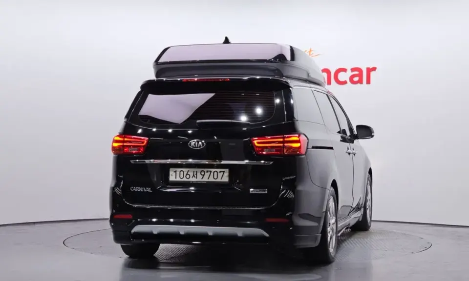 Kia Canival