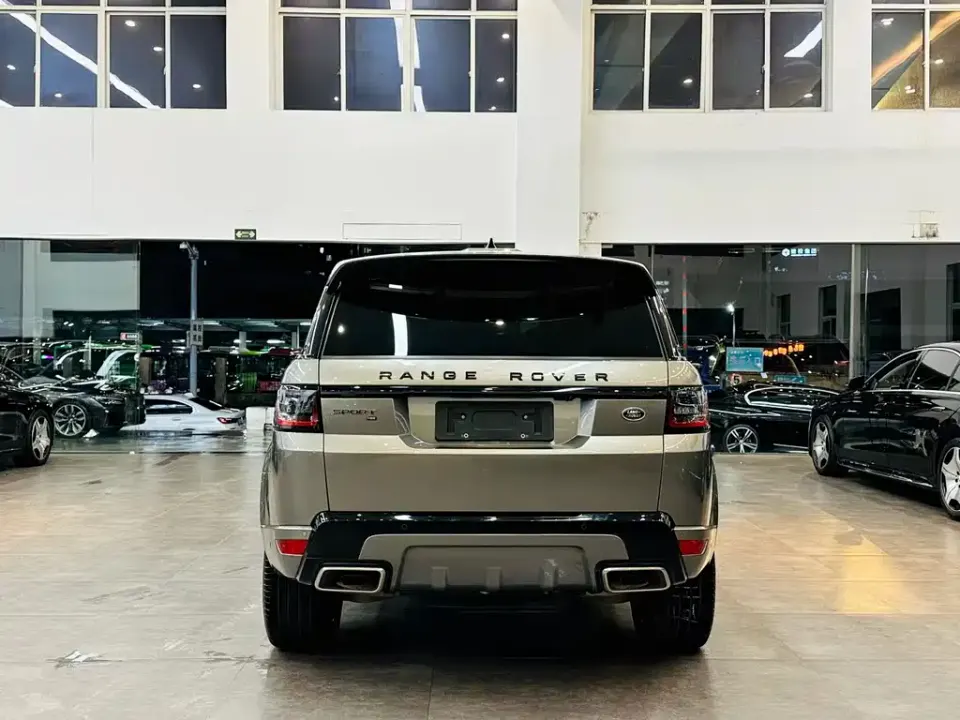 Land Rover Sport