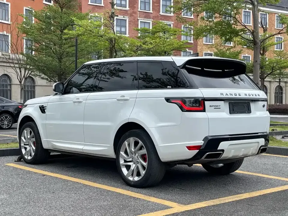 Land Rover Sport
