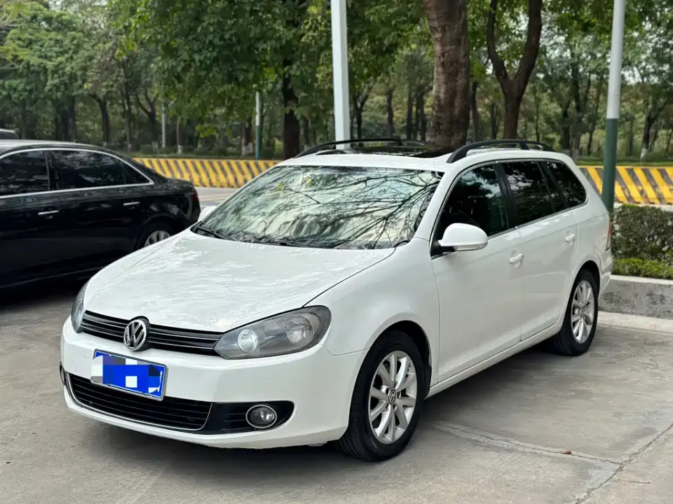 Volkswagen Golf (Import)