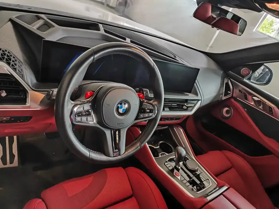 BMW XM