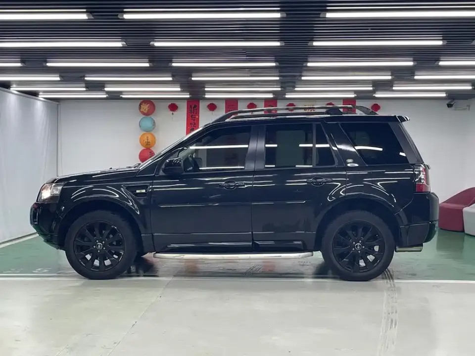 Land Rover Freelander 2