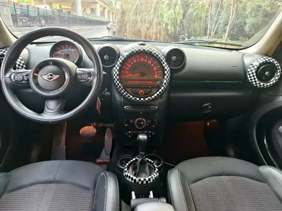 MINI Mini Countryman