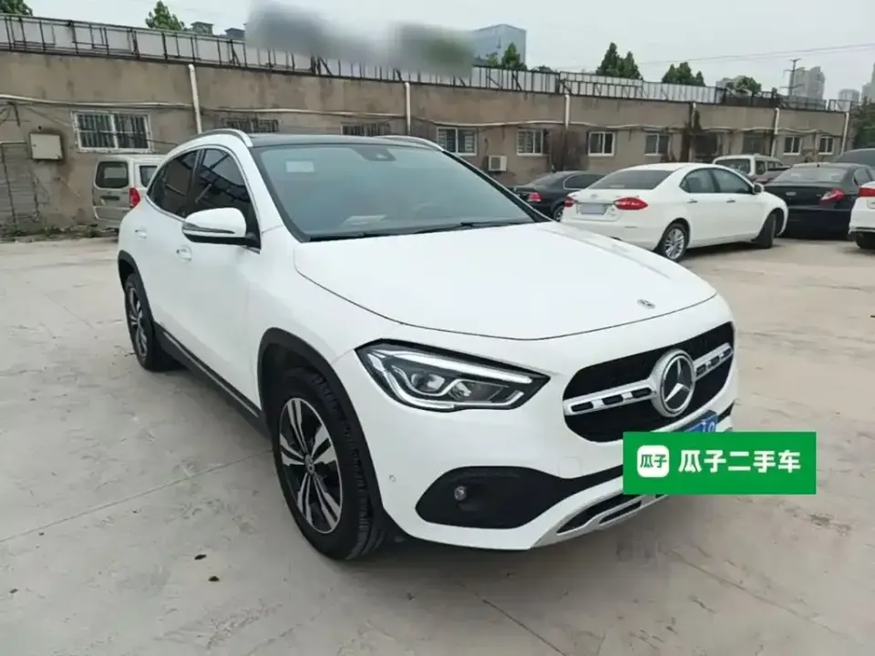 Mercedes-Benz GLA