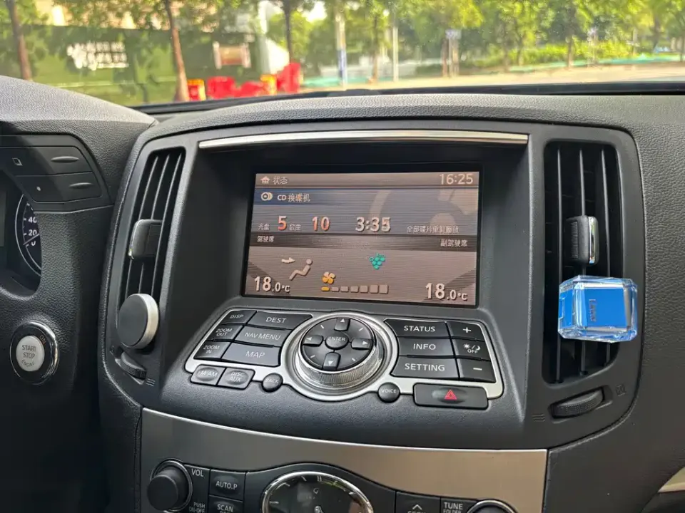 Infiniti G