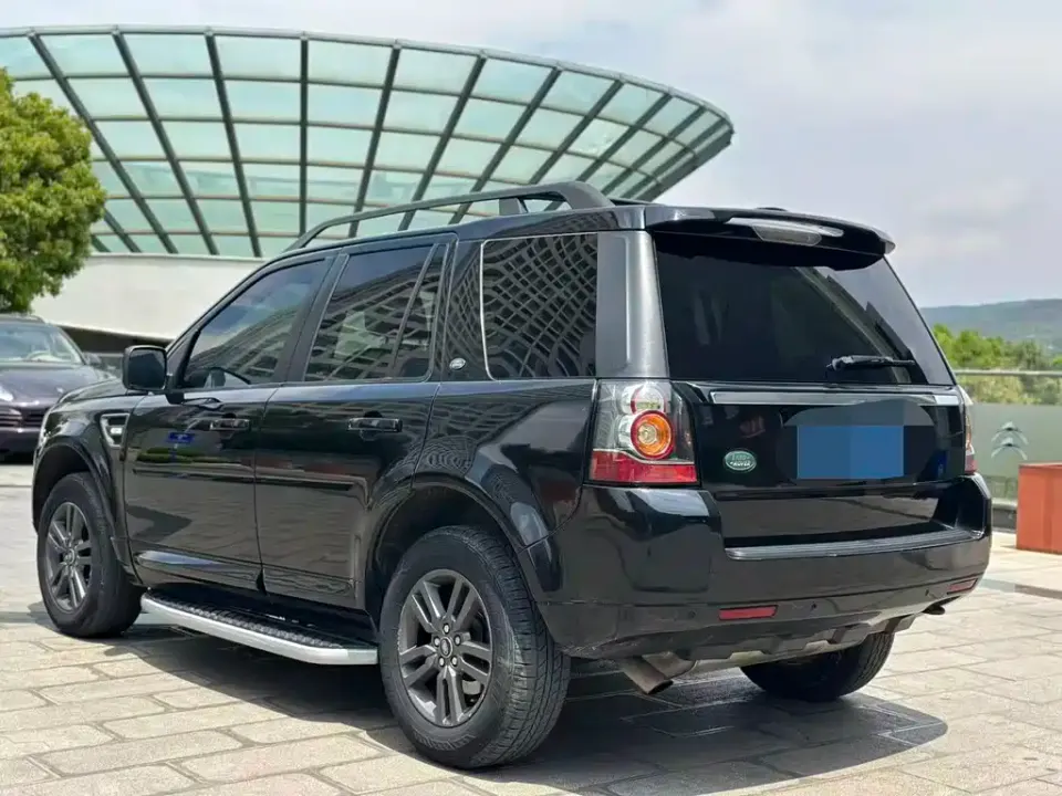 Land Rover Freelander 2