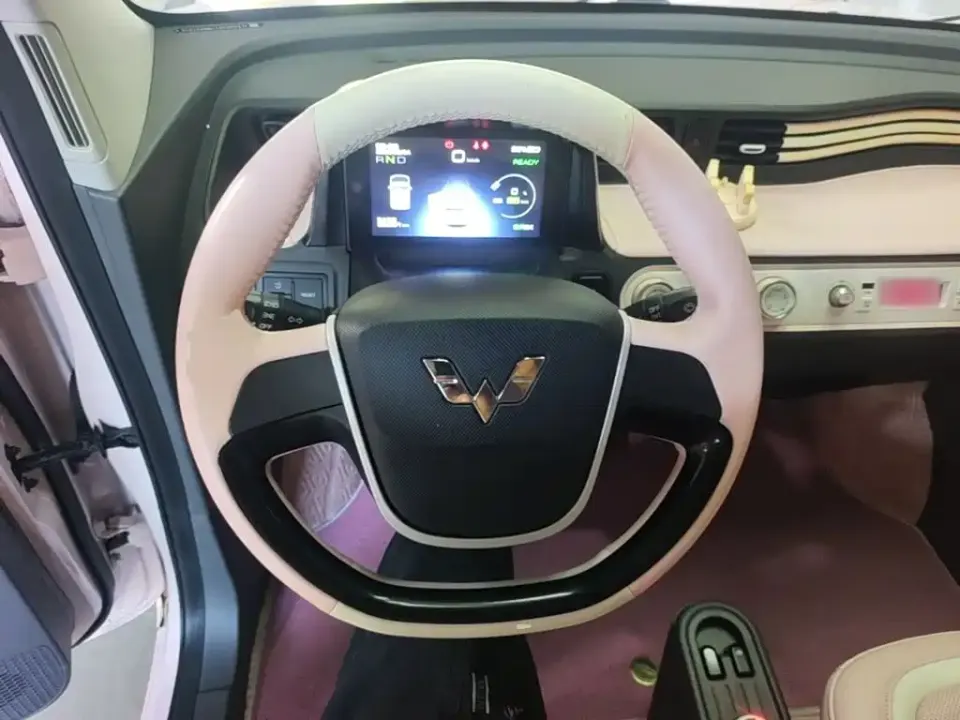Wuling MINIEV