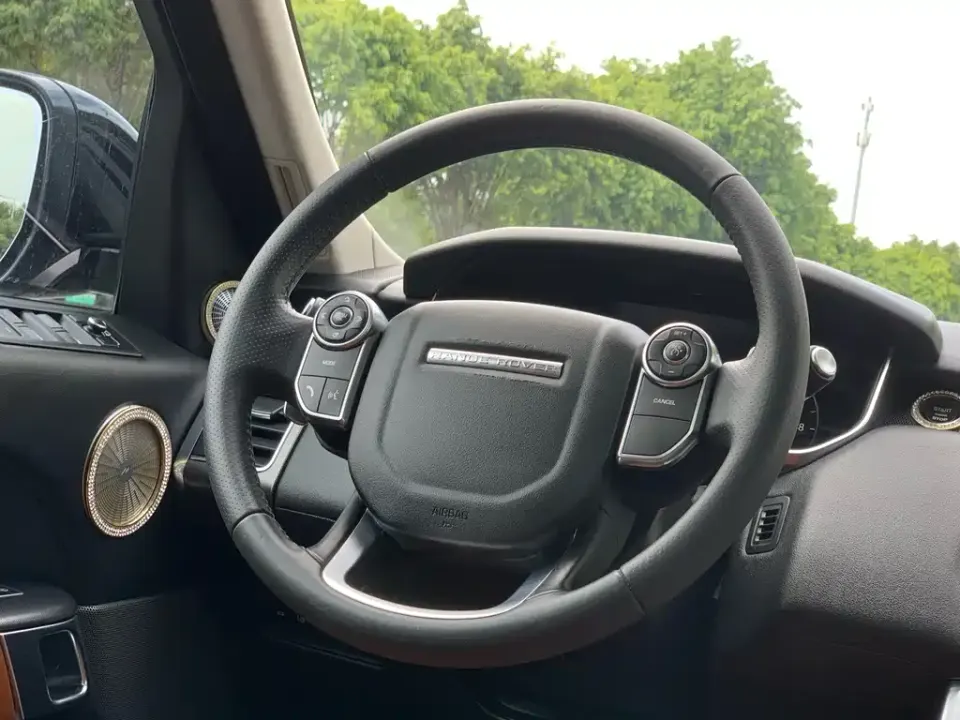 Land Rover Sport