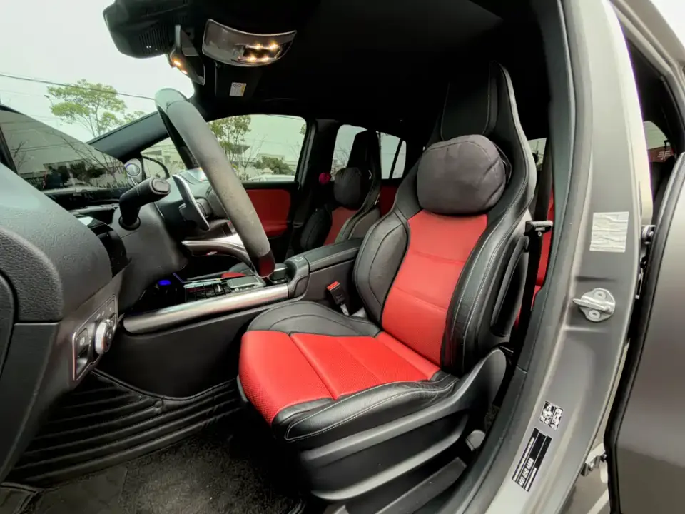 Mercedes-Benz GLA AMG