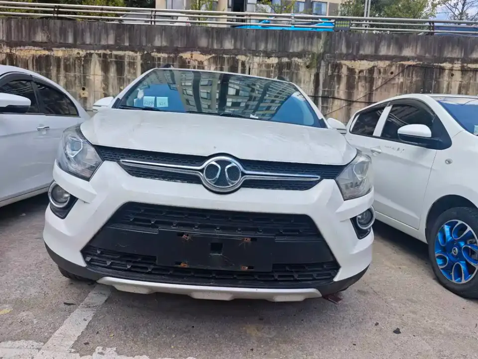 BAIC Senova X25