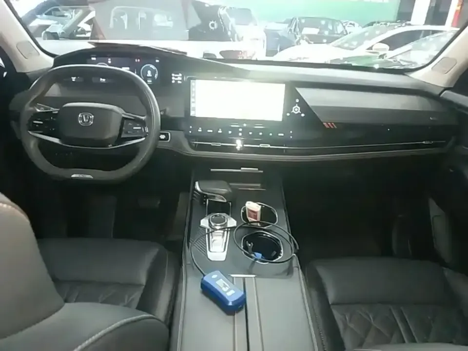 Changan UNI-K iDD