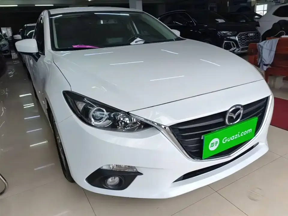 Mazda 3 Axela