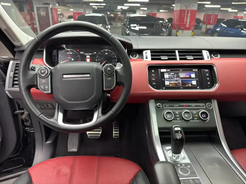 Land Rover Sport