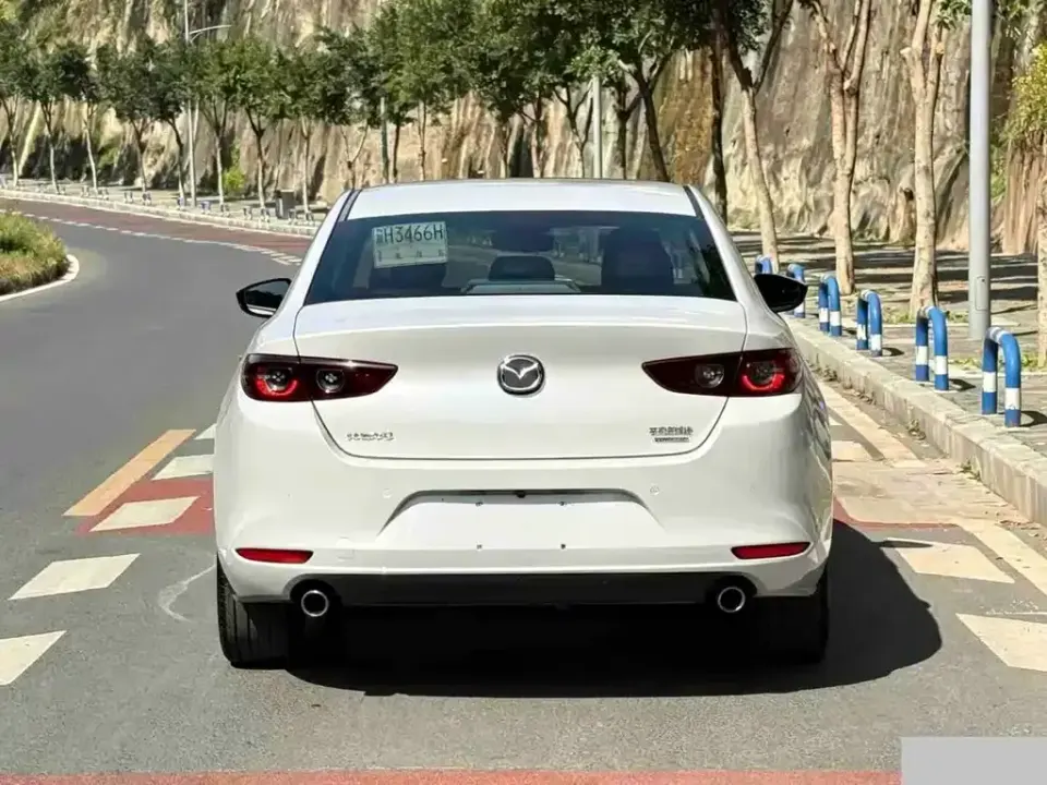 Mazda 3 Axela