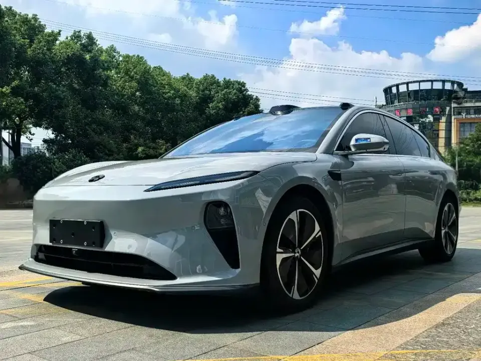 Nio ET5T