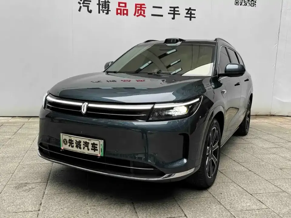 AITO M7