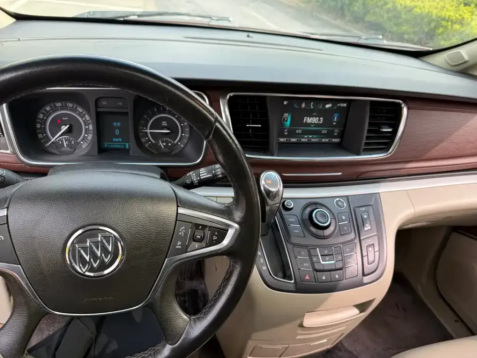 Buick GL8
