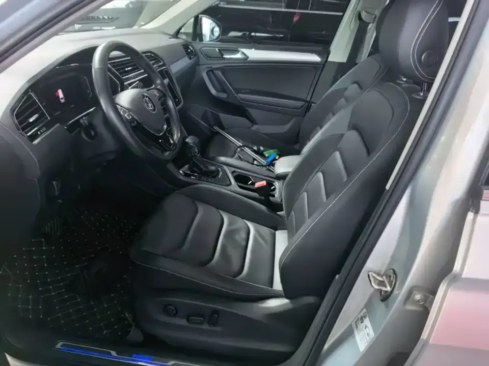 Volkswagen Tiguan L PHEV