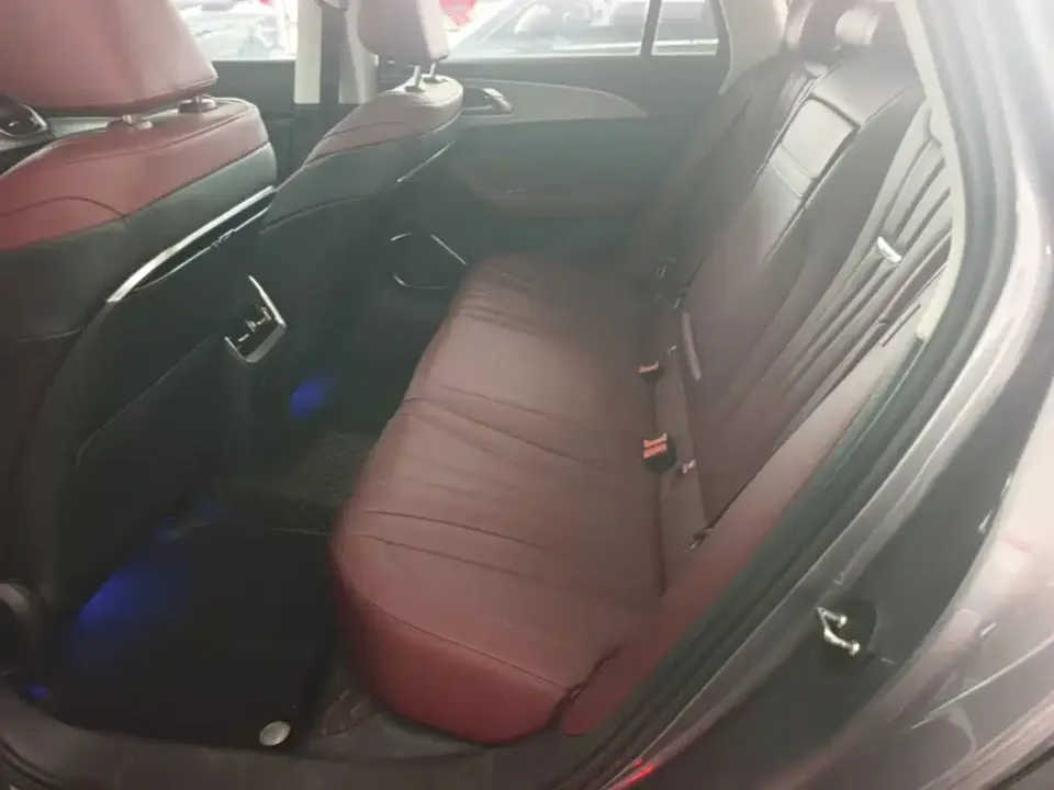 Hongqi Hongqi H5