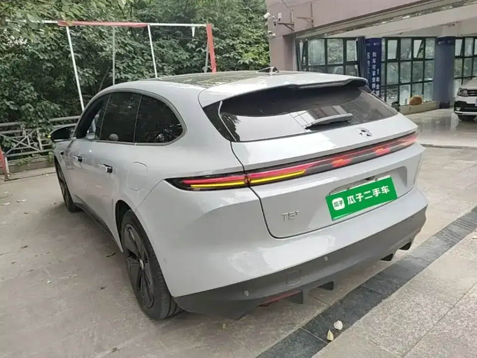 Nio ET5T