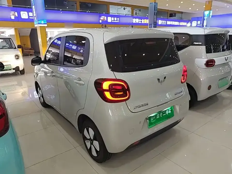 Wuling MINIEV