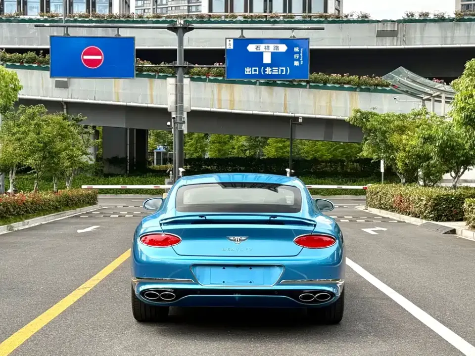 Bentley Continental