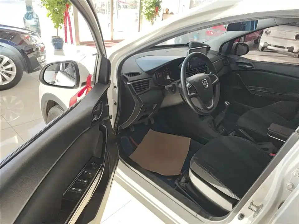 Baojun 310