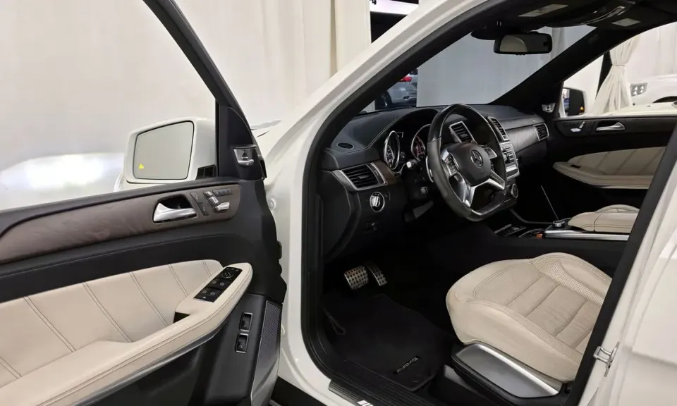 Mercedes-Benz GL-Class